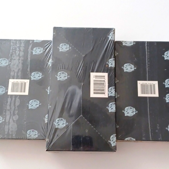 Elvis 3 factory  sealed card sets of his life - Picture 6 of 11